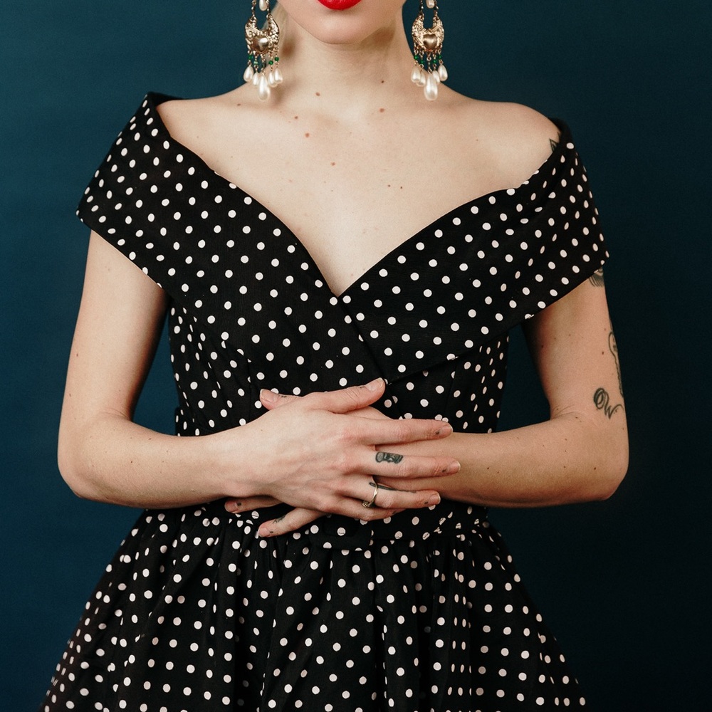 CHRIS KOLE OFF THE SHOULDER COCKTAIL DRESS